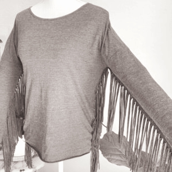 Ya Los Angeles Tops - YA Los Angeles boho fringe batwing sleeve top